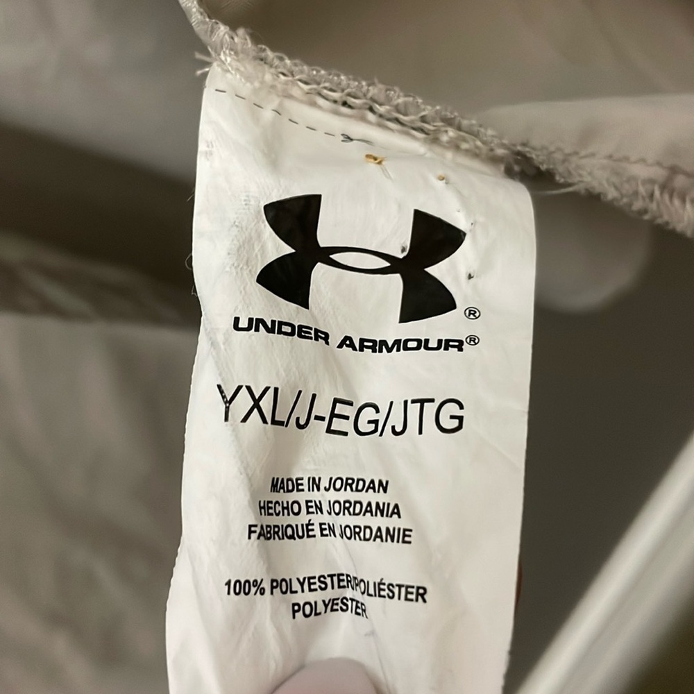 Under Armour Heat Gear button down shirt - Picture 9 of 11